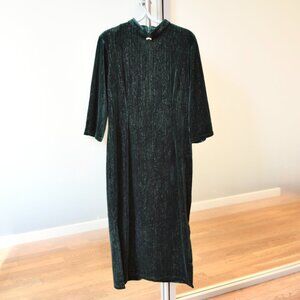 Green Velour Qipao Midi - Chinese Dress